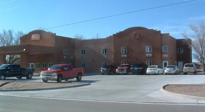 The Sunset Inn — Hotel in Alamosa (CO)