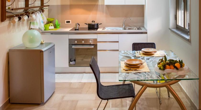 Appartamenti Mantarro Travel and Living — Hotel in Santa Teresa Di Riva