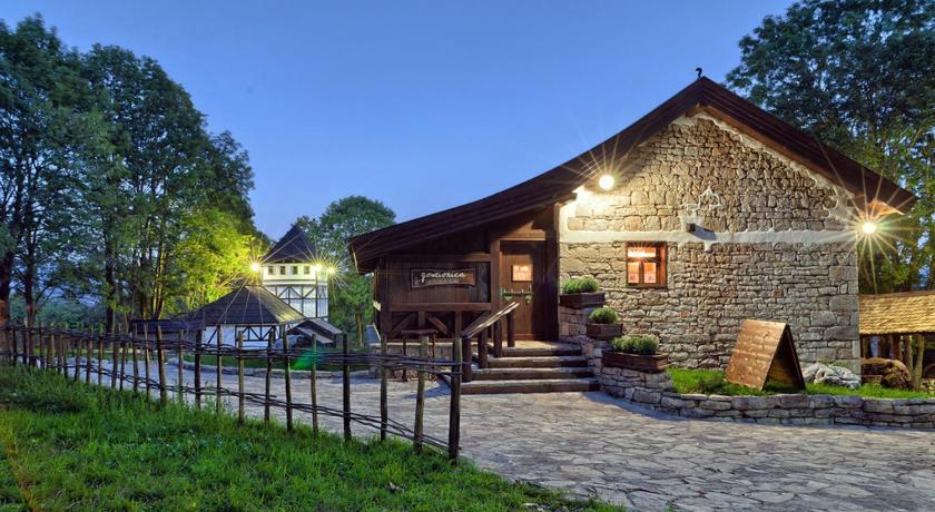 Farm Stay Cardaklije — Hotel in Bihac