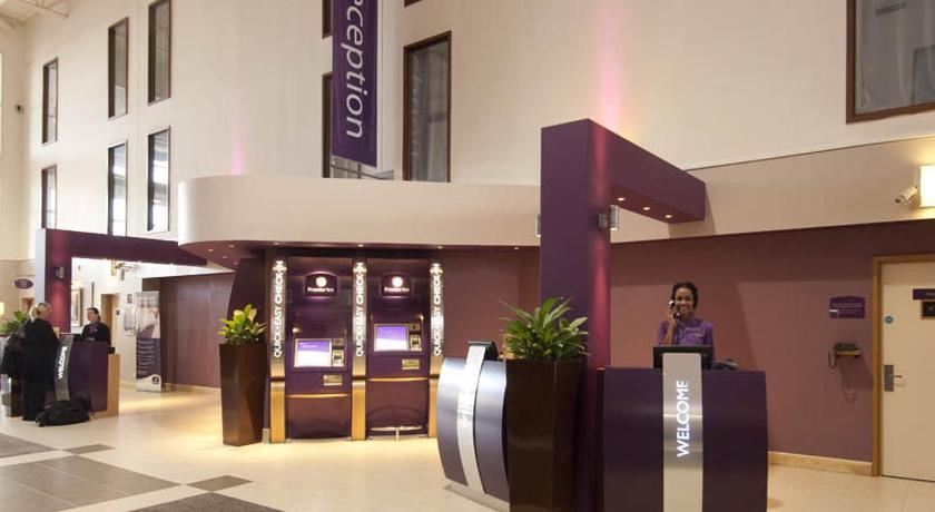 Premier Inn London Heathrow Airport - Bath Road