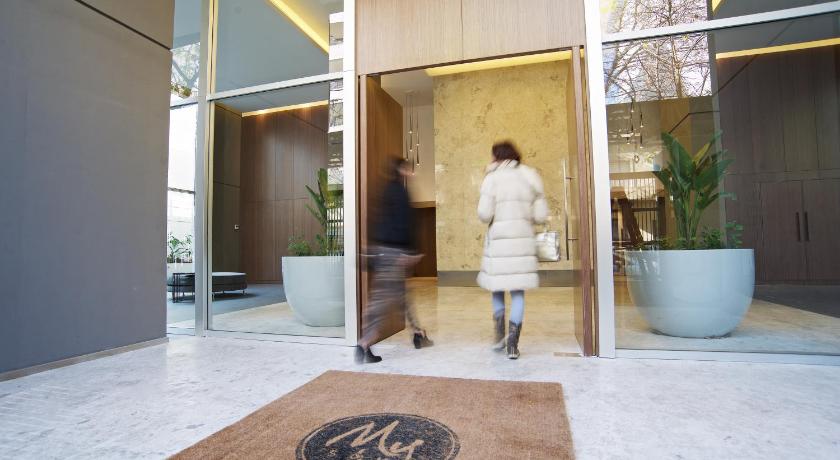 Image of Apartment 12