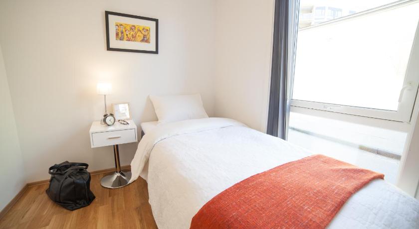 صورة شقة من غرفتين (Two-Bedroom Apartment) 12