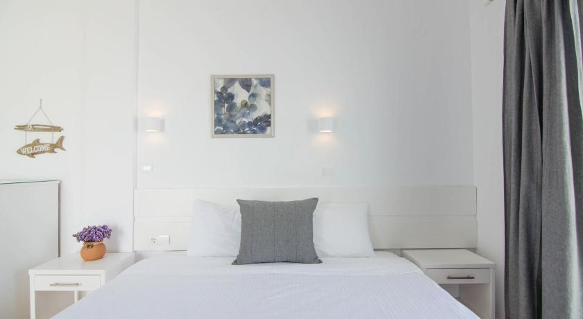 Avra Pension photo