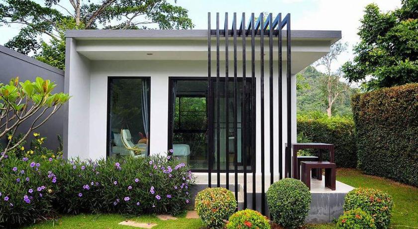 Image of Double Studio with Mountain View (Lovely Room) 1