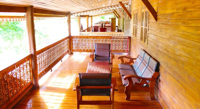 Image of Thai Style Three Bedroom Villa 3