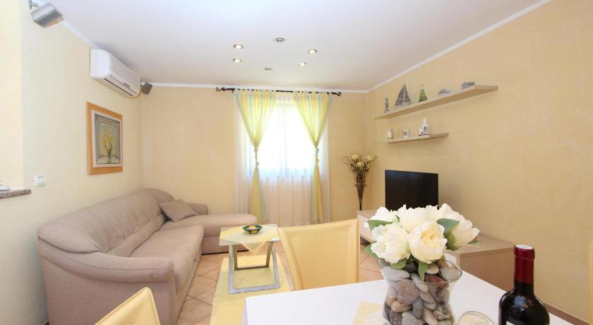 Apartments Pataj photo