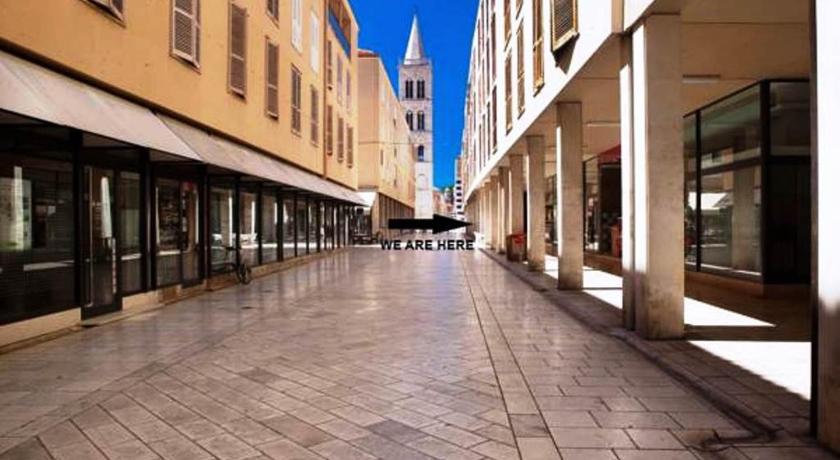 Top Center Zadar Studio Apartments photo