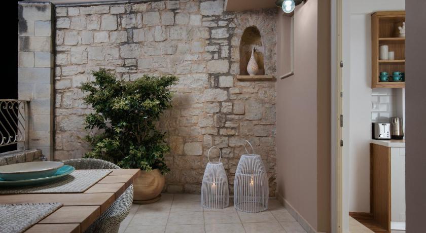 Aeria Apartments photo