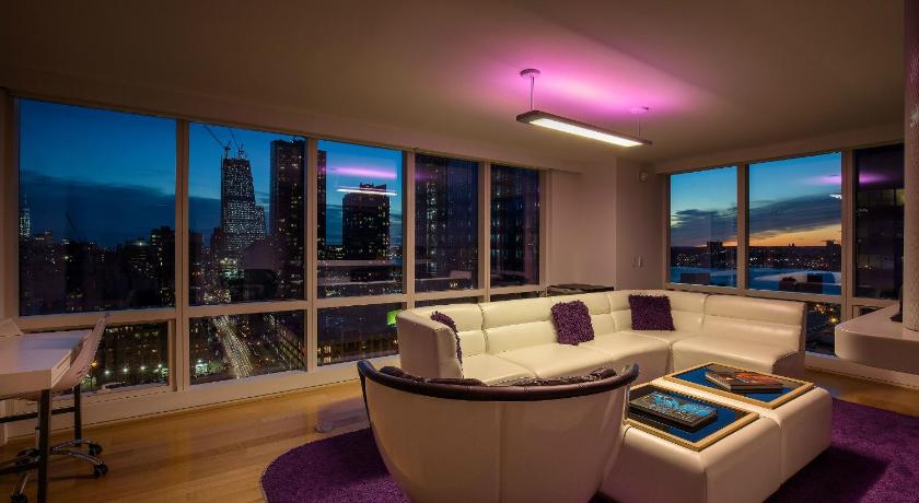 Image of King Penthouse 4
