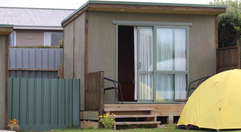 Riverton Holiday Park photo