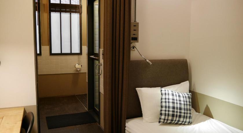 Image of Comfy Single Room 8