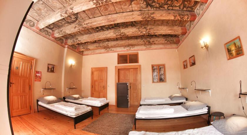 Imagen de Cama individual en habitación compartida mixta de 5 camas (Single Bed in 5-Bed Mixed Dormitory) 15