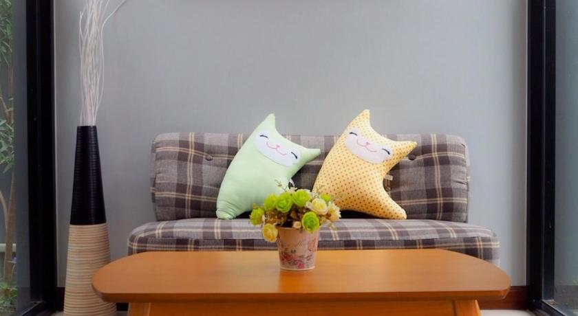 Image of Twin Studio with Mountain View (Friendly Room) 3