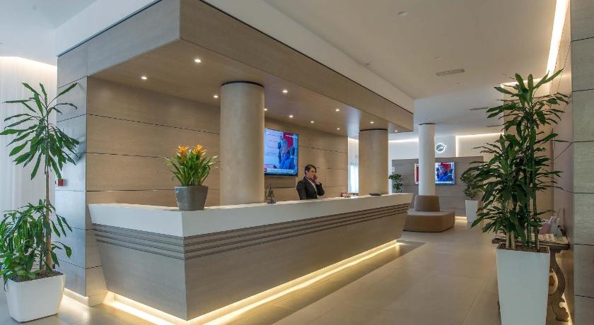 ローマ Hotel La Giocca Rome 4つ星 ホテル スイート