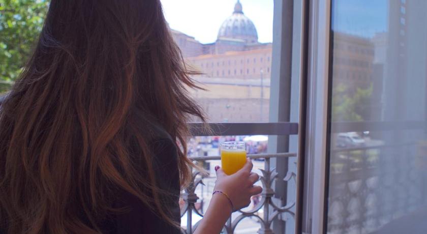 ローマ San Pietro Grand Suite 4つ星 ホテル ロビー