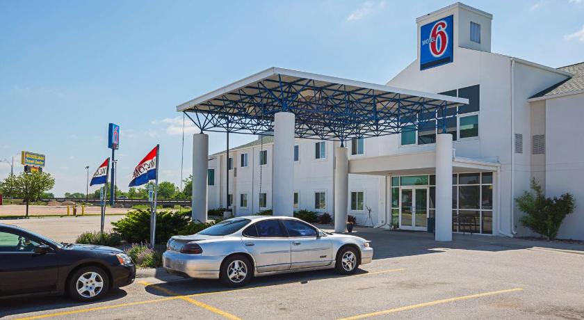 Motel 6-Grand Island, NE