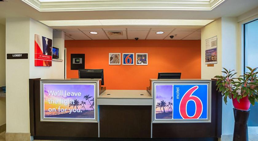 Motel 6-Grand Island, NE