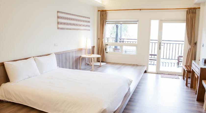 Image of Standard Double Room 3