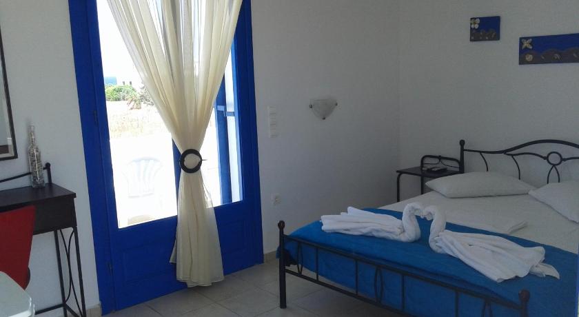 Vigles — Hotel in Milos Island