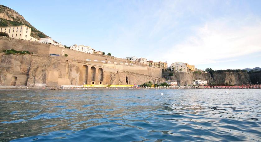 Panorama Palace Hotel