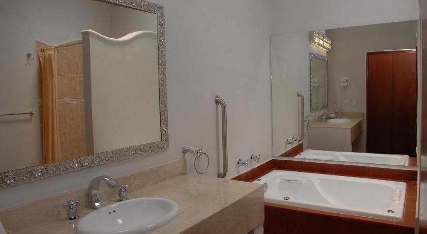 サン・パブロ・ビジャ・デ・ミトラ Hotel Hacienda Don Cenobio 4つ星 ホテル 外観