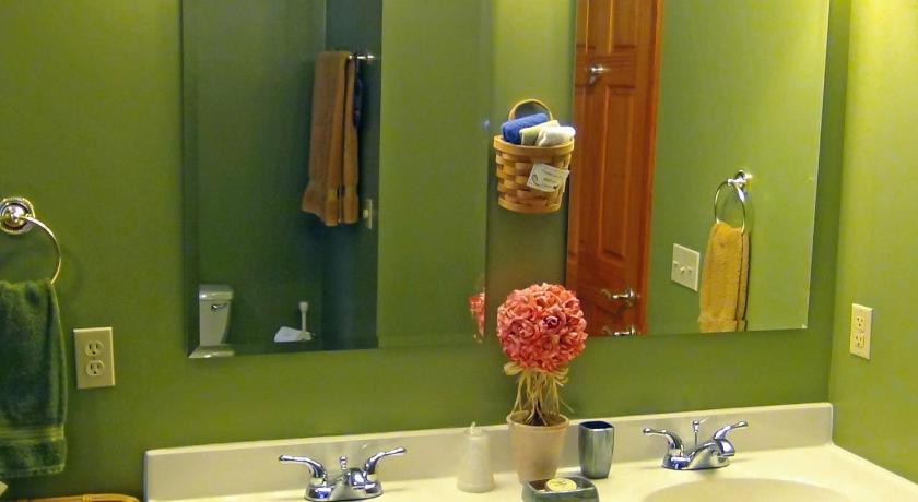Image of Blackberry Springs 2