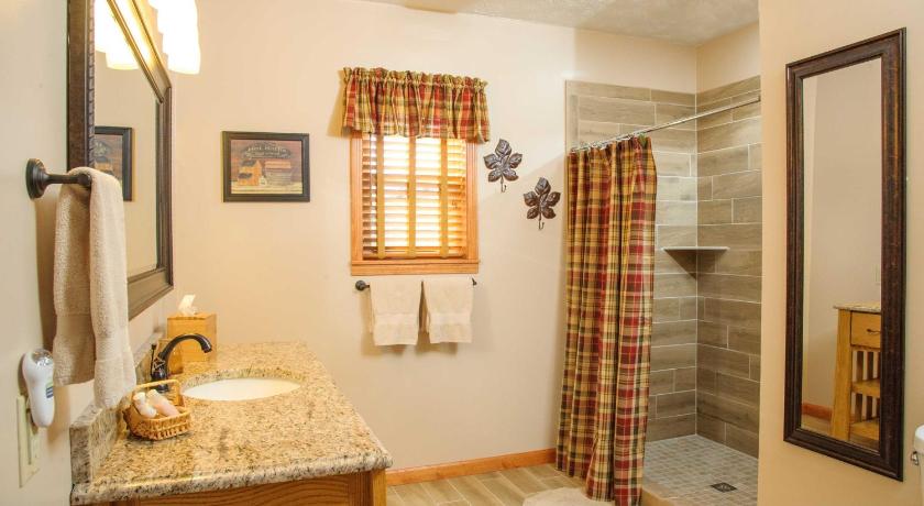 Image of Maple Springs 2