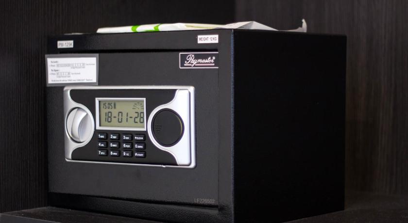 Image of Superior Twin 14