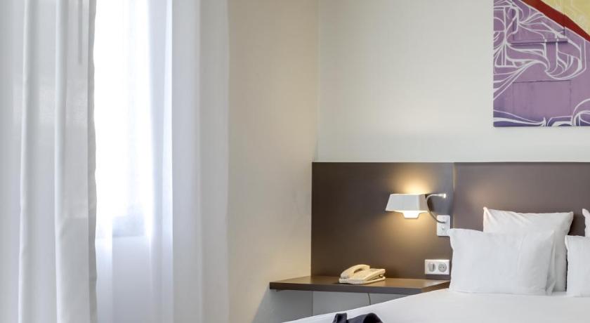 Image of Superior Suite Double Bed 14