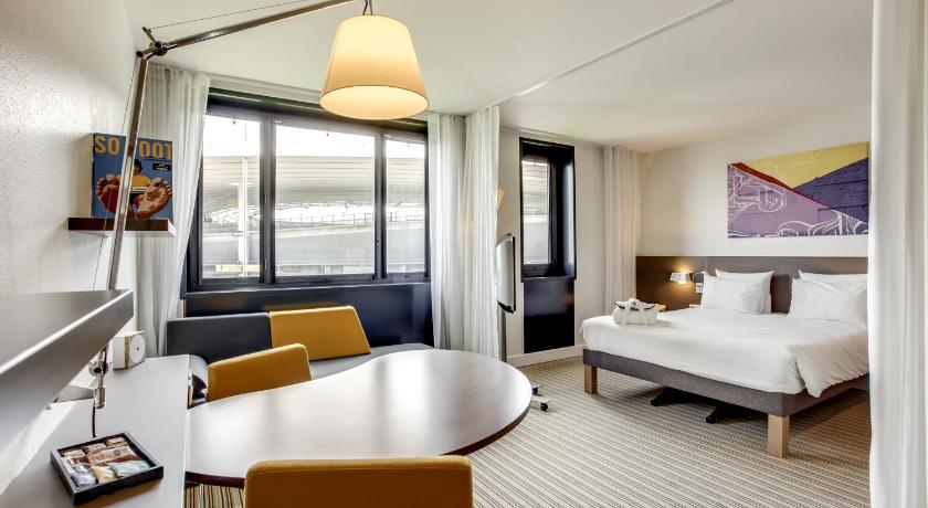 Image of Superior Suite 1