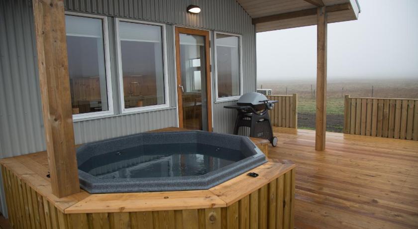 Image of One-Bedroom House 4