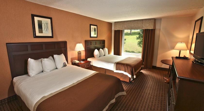 Baymont by Wyndham Branson - On the Strip photo