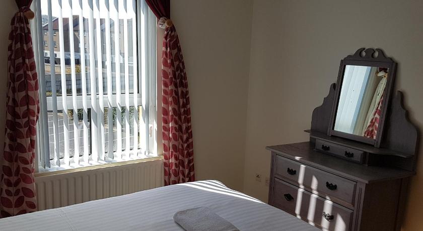 Best Price on Portrush Seaview Apartments in Portrush