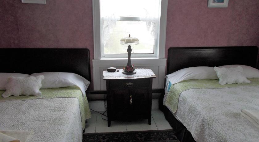 Margaree Harbour View Inn B&B photo