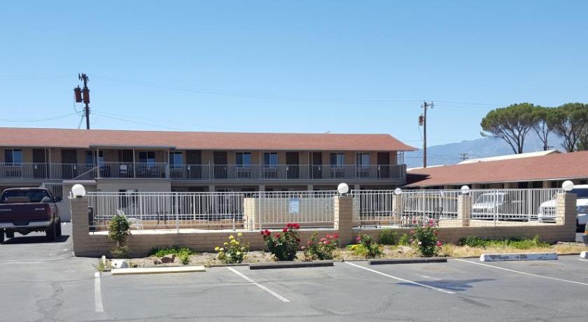 Economy Inn Safford