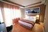 7th Floor Suite