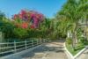 Luxury Villa sleeps 6, Beach Access, Montego Bay