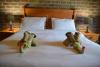Thaba Tsweni Lodge & Safaris