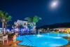 Yiannis Manos Hotel Resort