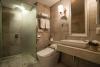 Hotel Pharos