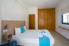 Sea CleoNapa Hotel