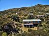 Seaview, Sun and Surf - Piha Holiday Home