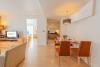 Oakwood Residence Sukhumvit 24 - SHA Extra Plus