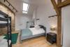 Big Design Apt - Sleeps 12 - Best Location