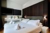 AMA 18 Rooms -By House Of Travelers-