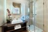 6 rooms