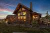 Relax in the Rockies - Steps to Lake Estes, Indoor/Outdoor Fireplace, Jacuzzi