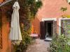 Rione Monti Studio Apt with private garden