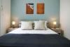 Phaedrus Living: City View Fountain Court 113