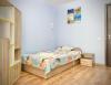 Bright apartment for 5 guests with free parking